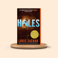 Book cover of 'Holes' by Louis Sachar on a beige background